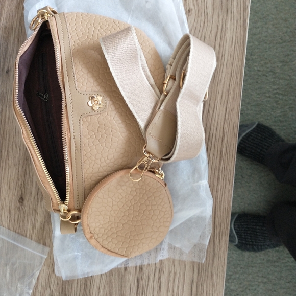 Fanny pack/Belt bag - Picture 2 of 4